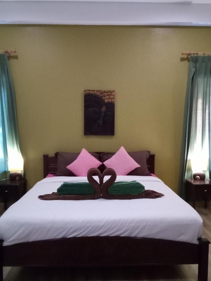Villa Chaya Khao Lak Exterior foto